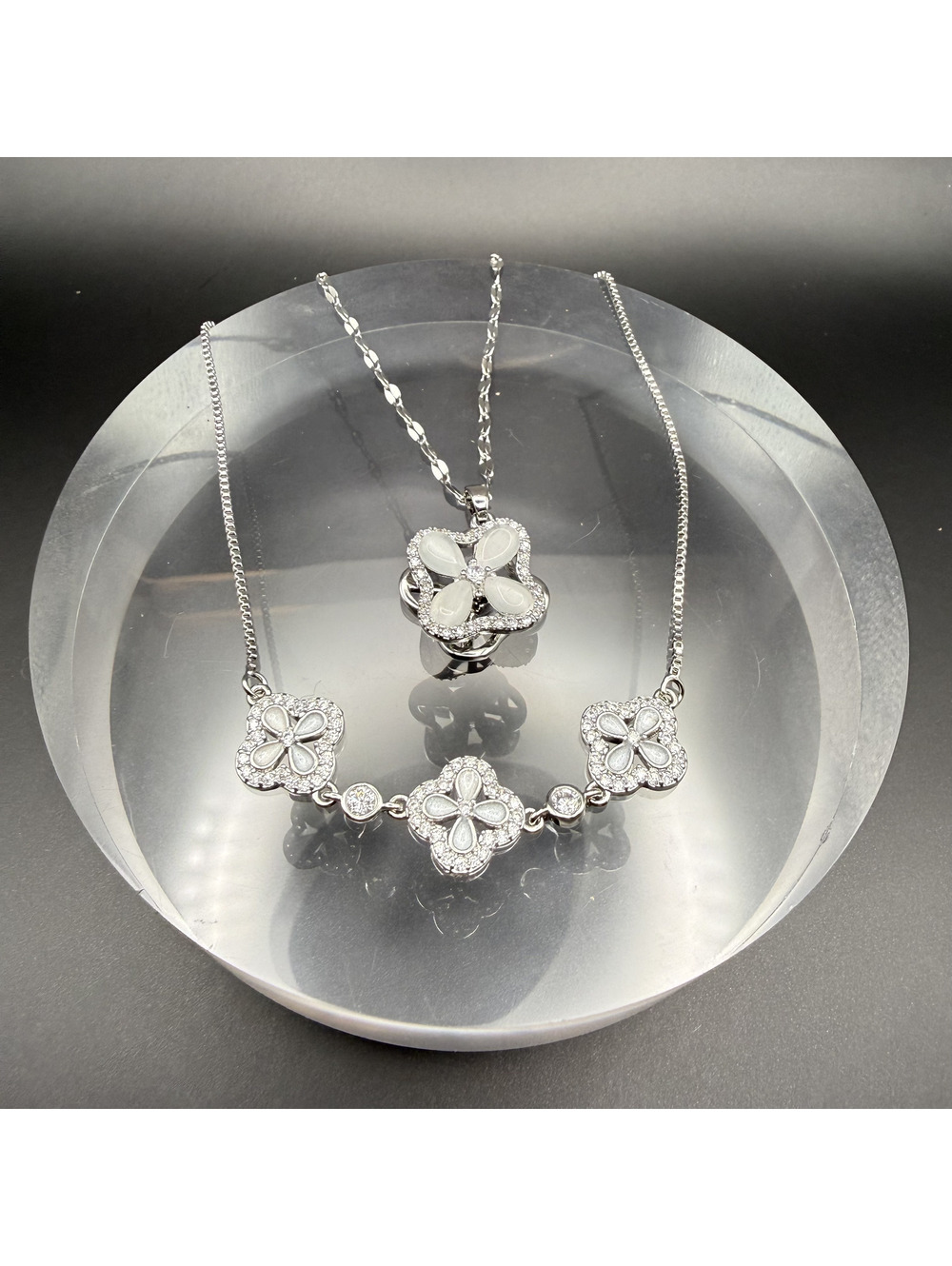 candy+clover silver clover bracelet and spinner necklace jewelry set